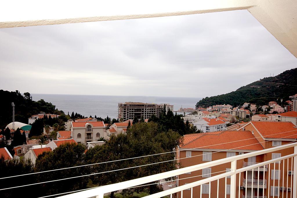 Apartmani Neda Bane Petrovac Exterior foto